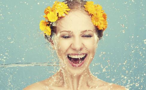 告別痘印困擾：跟肌膚問(wèn)題說(shuō)拜拜！