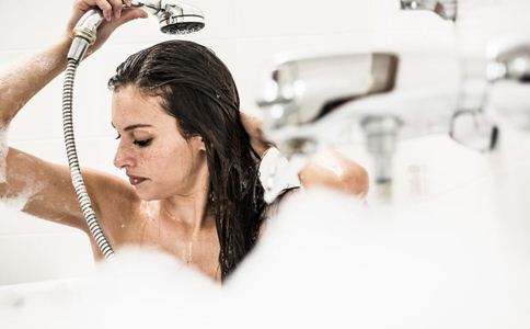 必看 3款女性祛斑美白果汁