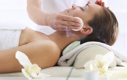 走出祛除雀斑的誤區(qū)