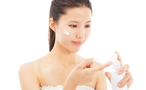 四種祛斑妙法還你無暇面孔