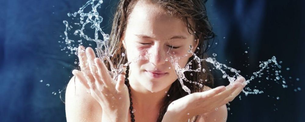 肌膚變魔術(shù)！驚嘆八款中藥面膜泥，祛斑美白，讓你成為美麗焦點！