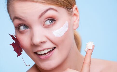 食物的力量：美白祛斑膳食，讓你吃出真正的美麗肌膚！