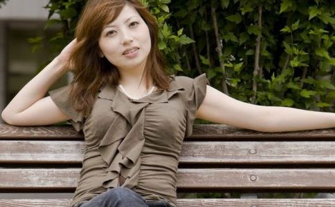 瞬間變身白雪公主！自制美白祛斑面膜，讓你告別斑點(diǎn)困擾！