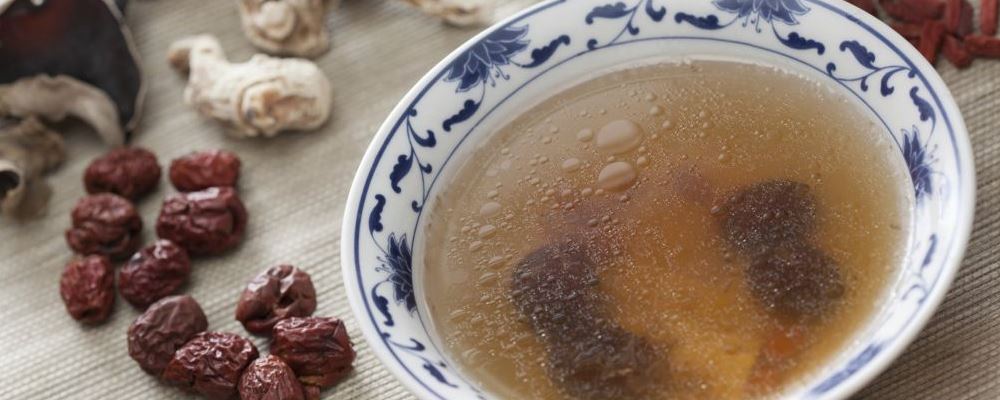 瞬間祛斑，水到渠成：三種神奇水源，讓你告別臉上討厭的斑點(diǎn)！