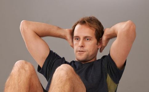 戰(zhàn)勝男顏斑點：揭秘四大元兇，實用祛斑妙招讓你煥發(fā)魅力！