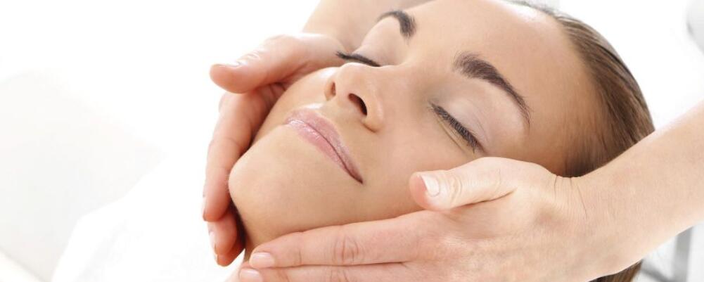 祛斑奇招！三七粉助力，讓肌膚恢復(fù)無暇透亮！