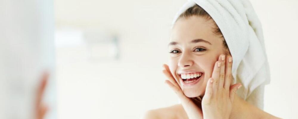 咸味陷阱！吃得太咸竟導(dǎo)致臉上長斑，祛斑方法大揭秘！