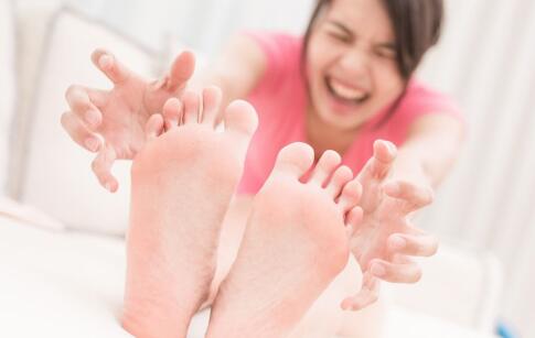 色斑長(zhǎng)什么樣 該如何祛除