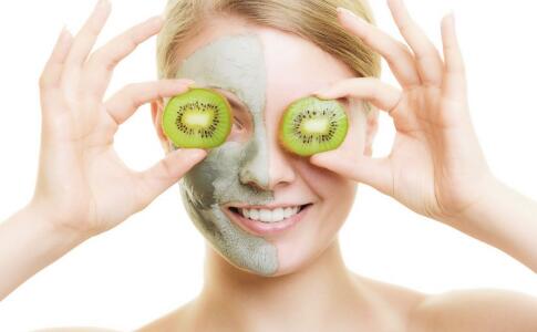 獼猴桃可養(yǎng)顏祛斑 愛(ài)美女士要常吃