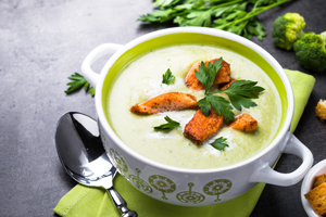 生完孩子多久可以祛斑