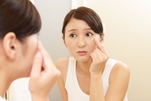 惱人的抬頭紋光子美容就能去除